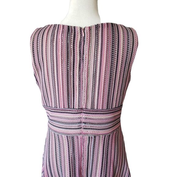 Gabby Skye Sleeveless Crochet Stripe A-Line Dress Size 6 - Picture 9 of 14